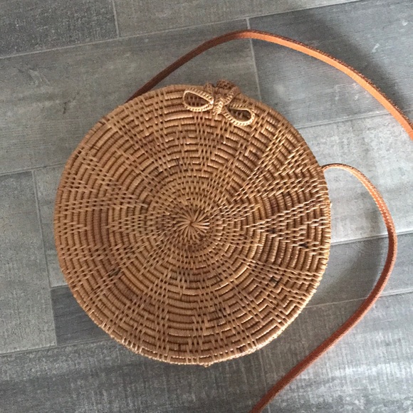 Handbags - Raffia crossbody bag